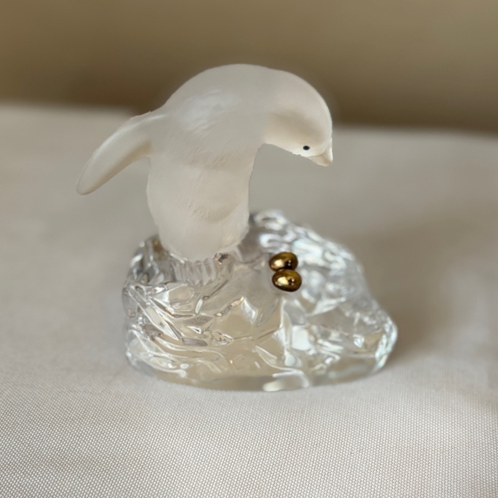 Faberge and Franklin Mint Collaboration Crystal and Gold Penguin w/ eggs on Ice